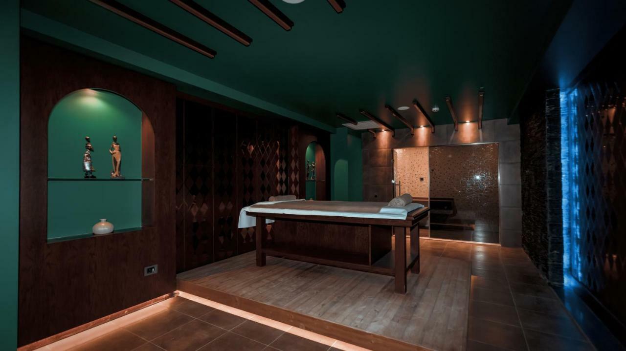 Midtown Hotel Baku Extérieur photo